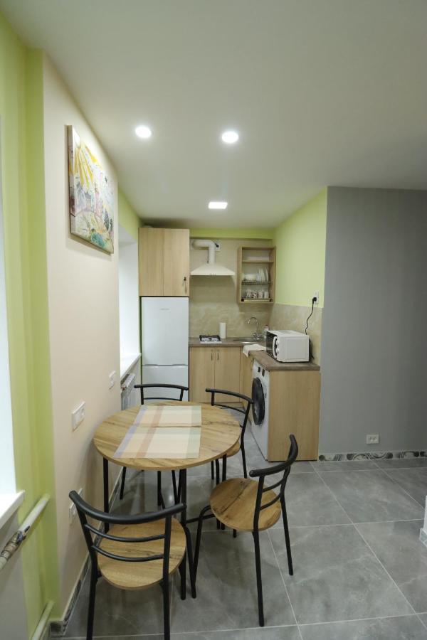 Cosmos Apartment Ternopil Exterior photo