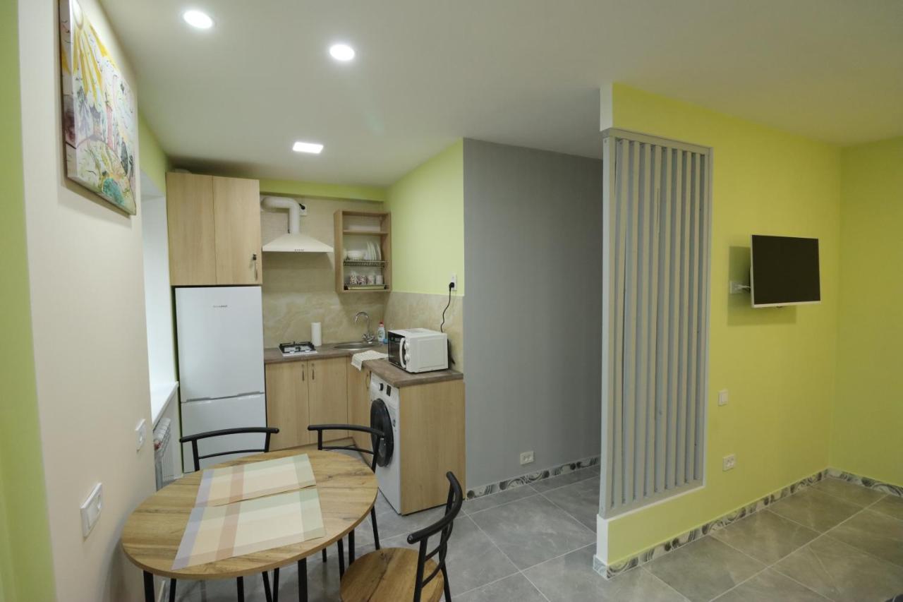 Cosmos Apartment Ternopil Exterior photo